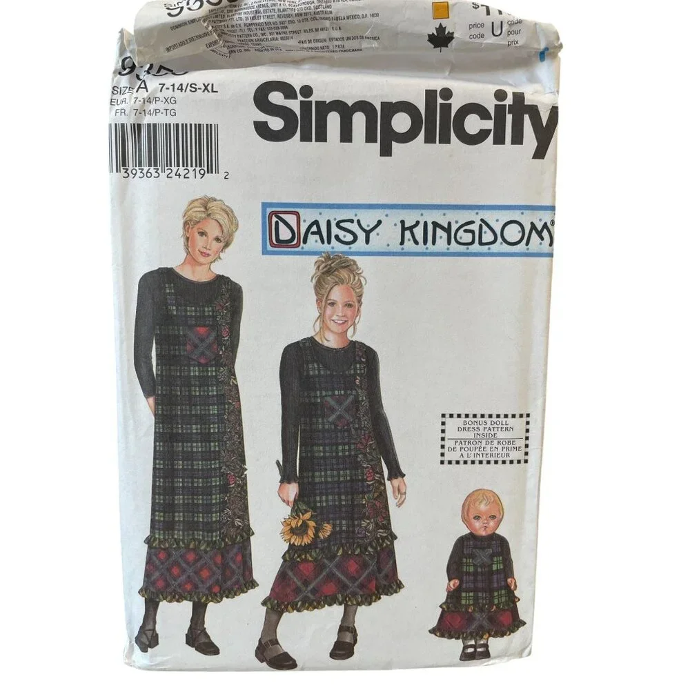 Simplicity Daisy Kingdom Pattern 9358 Dress‎ & 18